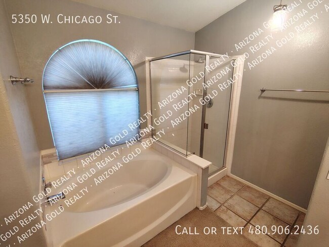 Building Photo - 5350 W Chicago St
