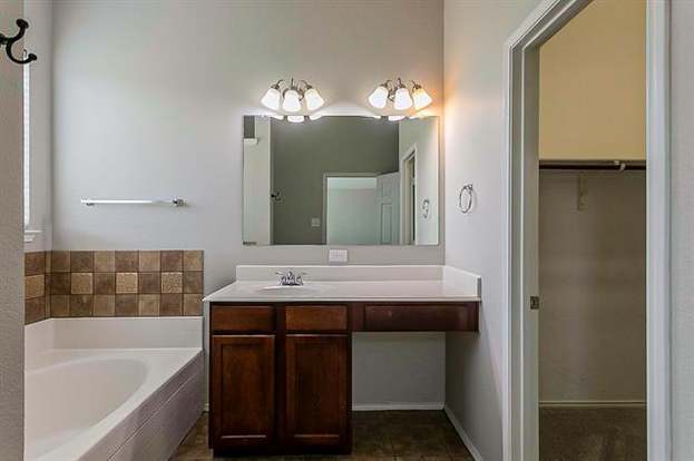Building Photo - 424 Sweetgum Trail