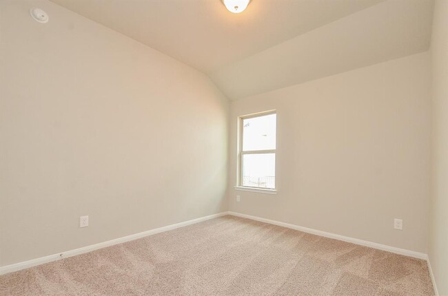 Building Photo - 21622 Calico Bush Trail