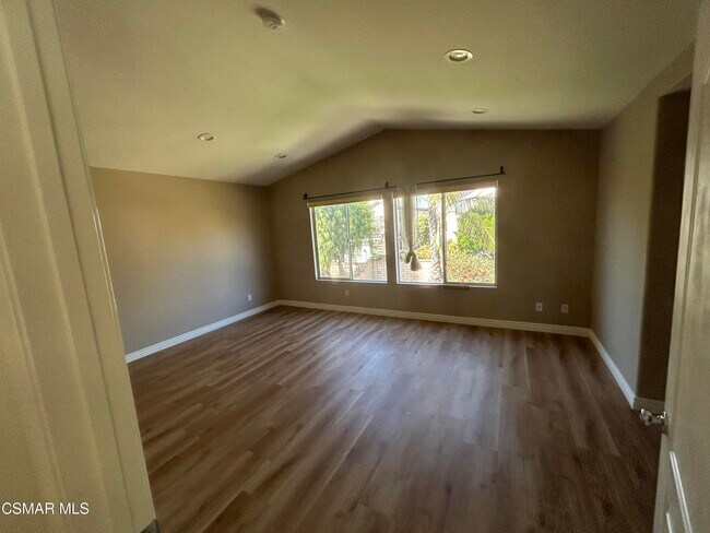 Building Photo - 1407 Oak Trail St