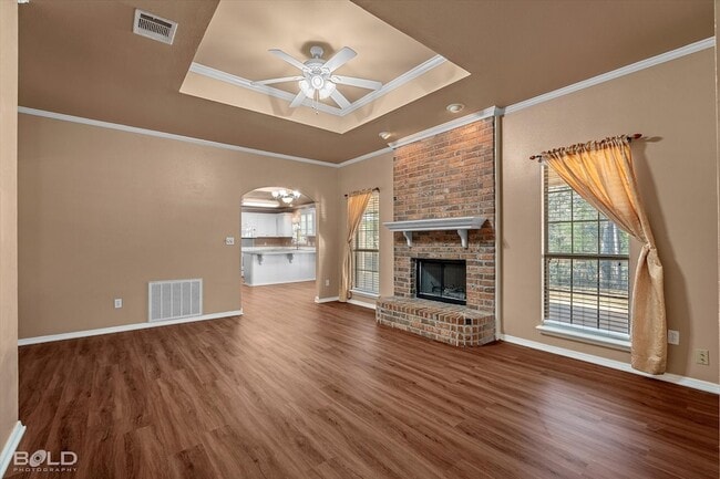 Building Photo - 406 Lavita Dr