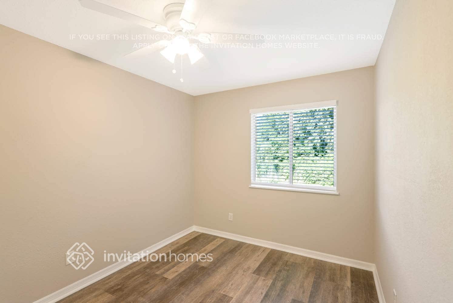 Building Photo - 8234 Riverboat Dr