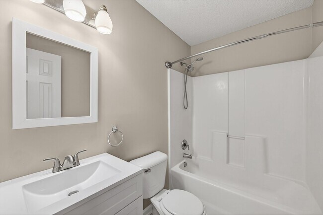Building Photo - 171 Dockside Dr