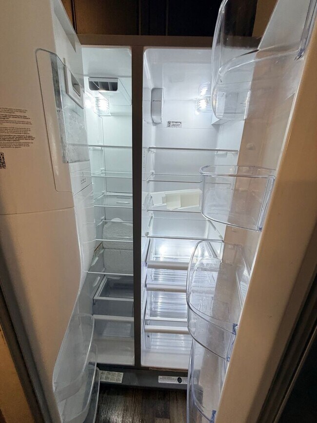 Building Photo - 500 Cokesbury St