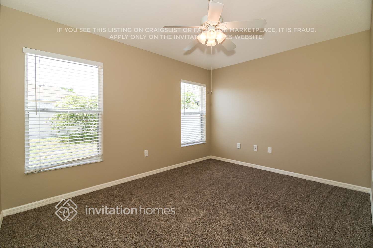 Building Photo - 449 Stone Briar Dr