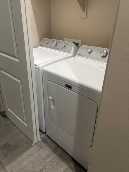 Building Photo - 1222 N 13th Ave