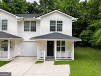 Building Photo - 1240 Pinedale Cir NW