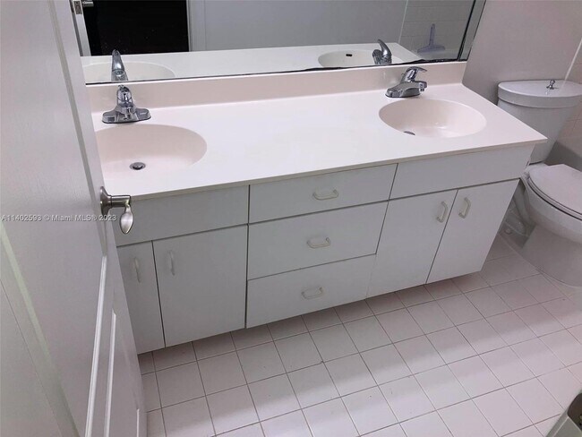 Building Photo - 15200 SW 163rd St