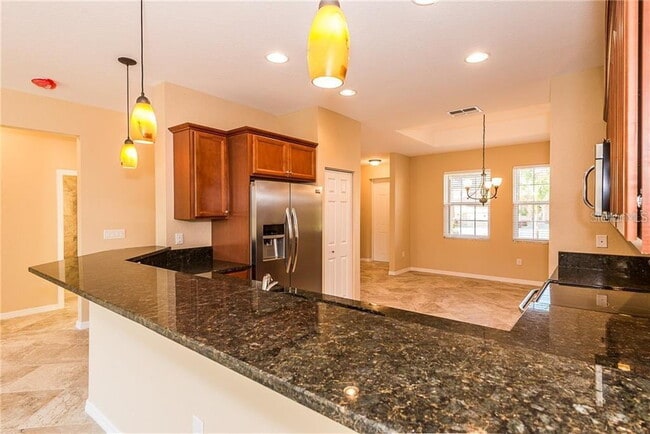Building Photo - "Charming 2-Bed, 2-Bath with Granite Finishes in Burnt Store Isles!"