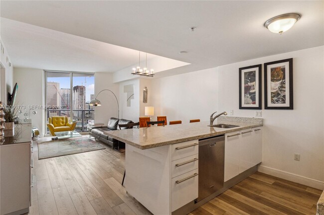 Building Photo - 185 SW 7th St