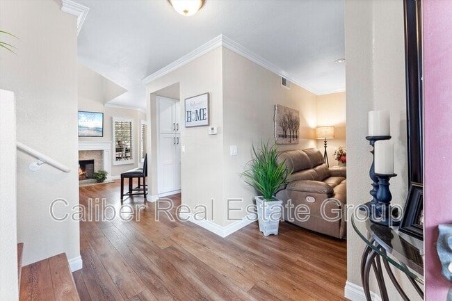 Building Photo - 1037 S Daybreak Ct