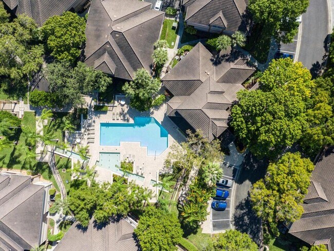 Building Photo - 858 Normandy Trace Rd