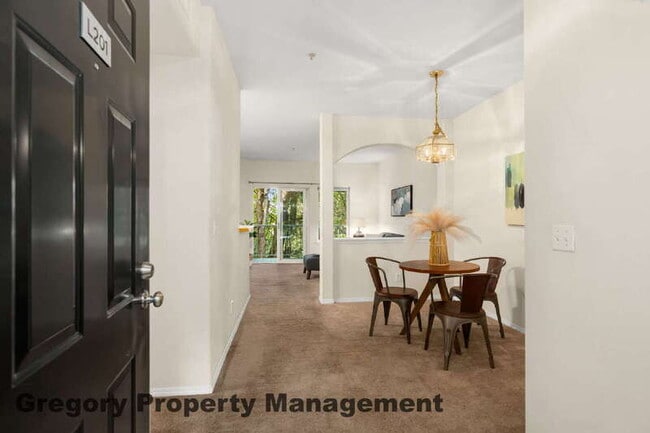 Building Photo - 12120 NE 172nd Pl