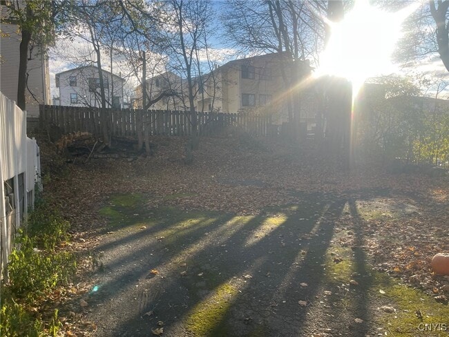 Building Photo - 1108 Madison St