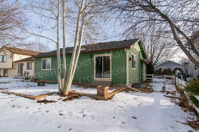 Building Photo - Great 3 Bedroom, 2-bathroom home near Lake Loveland and Boyd Lake.