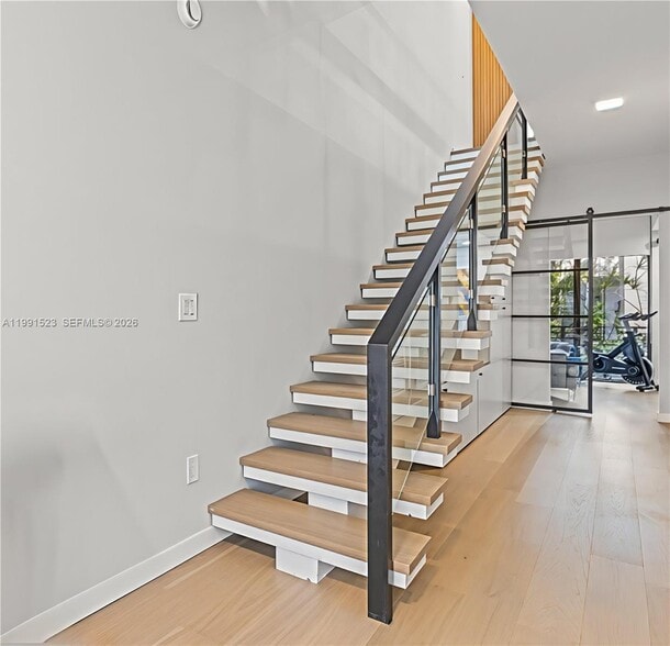 Building Photo - 1155 102nd St