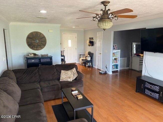 Building Photo - 5413 Nicole Blvd