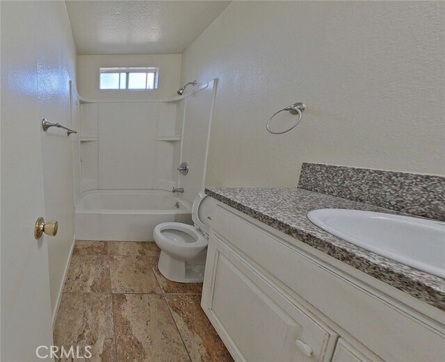 Building Photo - 3216 Locust Ave