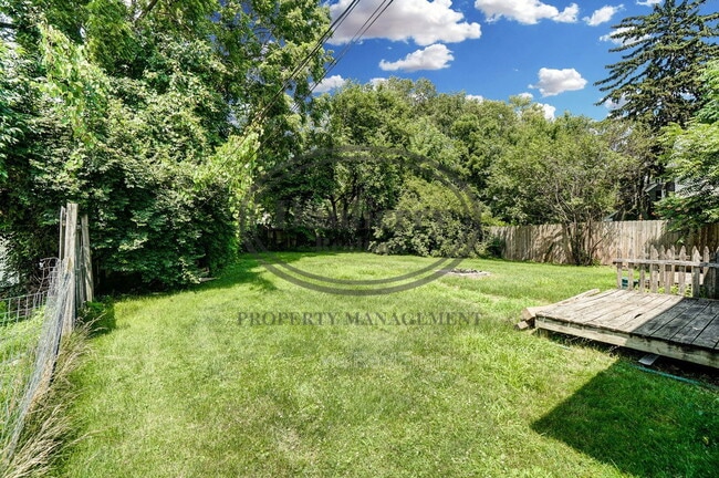 Building Photo - 3164 Kylemore Rd