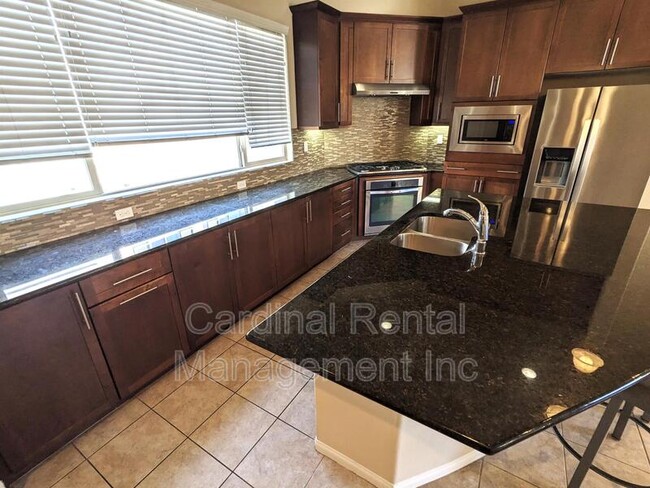 Building Photo - 5049 Mosaic Ct