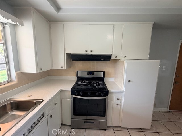 Building Photo - 323 E Holly St