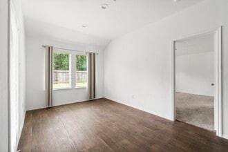 Building Photo - 20213 Portbec Dr