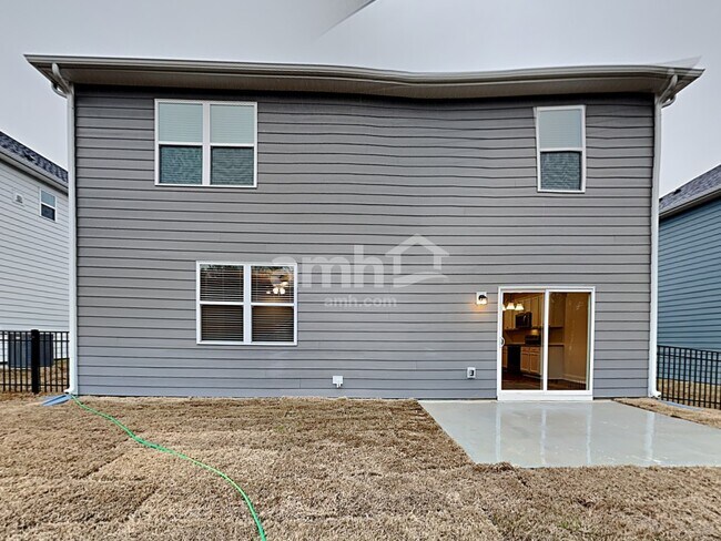 Building Photo - 4757 Chutney Dr