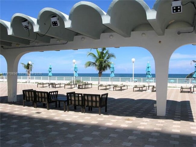 Building Photo - 5701 Collins Ave