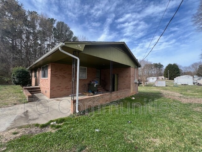 Building Photo - 5212 Lewis Rd