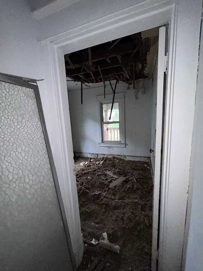 Building Photo - 606 Anderson St