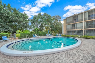 Building Photo - 3800 N Hills Dr