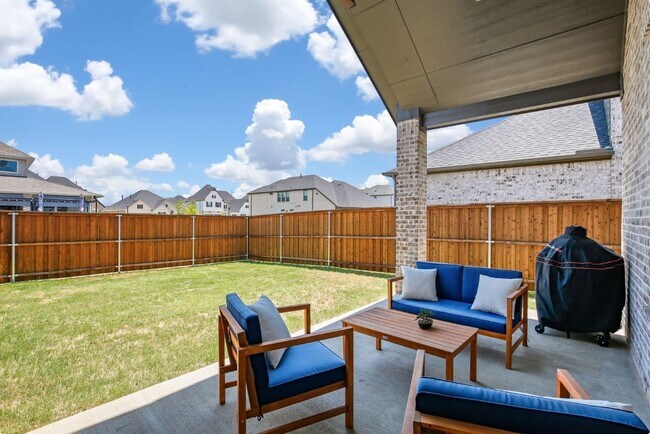 Building Photo - 6842 Gavin Dr