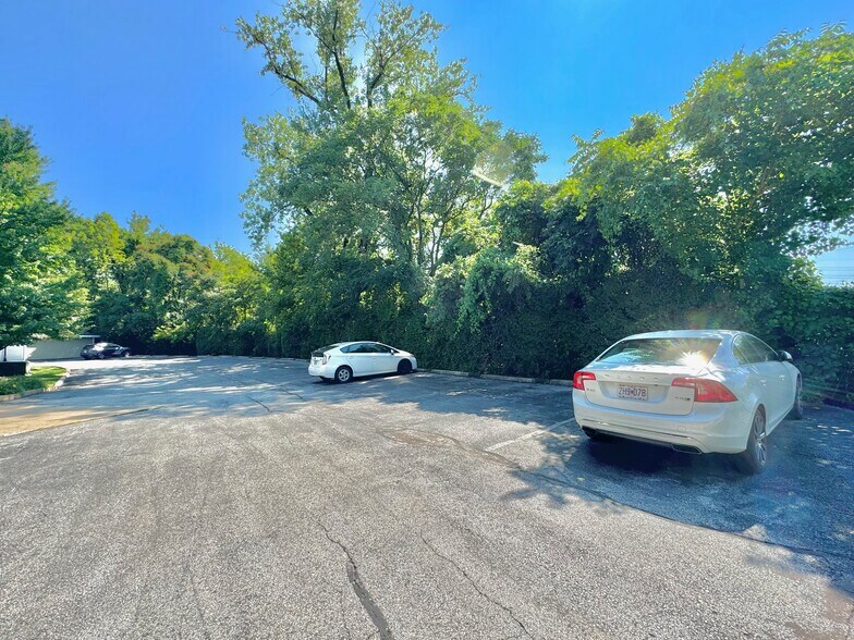 Building Photo - 2638 McKnight Crossing Ct