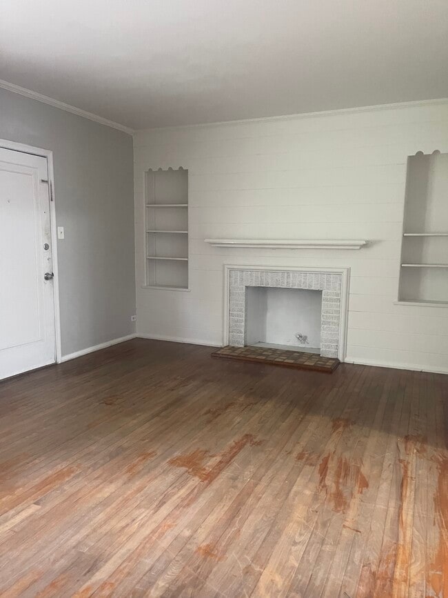 Building Photo - 254 Rosebud Ave