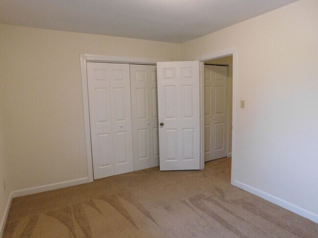 Building Photo - 1509 College Way