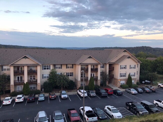 Building Photo - 431 Harts Cove Way