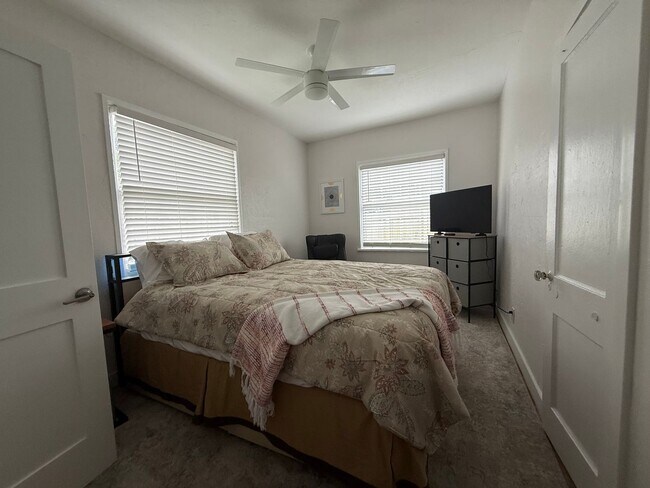 Building Photo - Greenbriar Efficiency