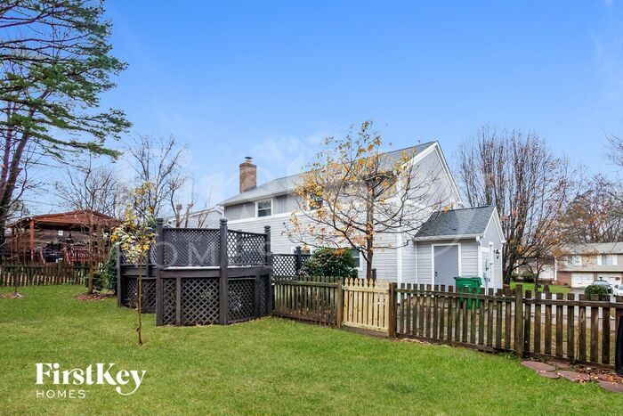 Building Photo - 9512 Robert Burns Ct