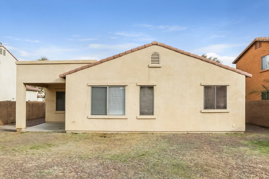 Building Photo - 8227 W Florence Ave