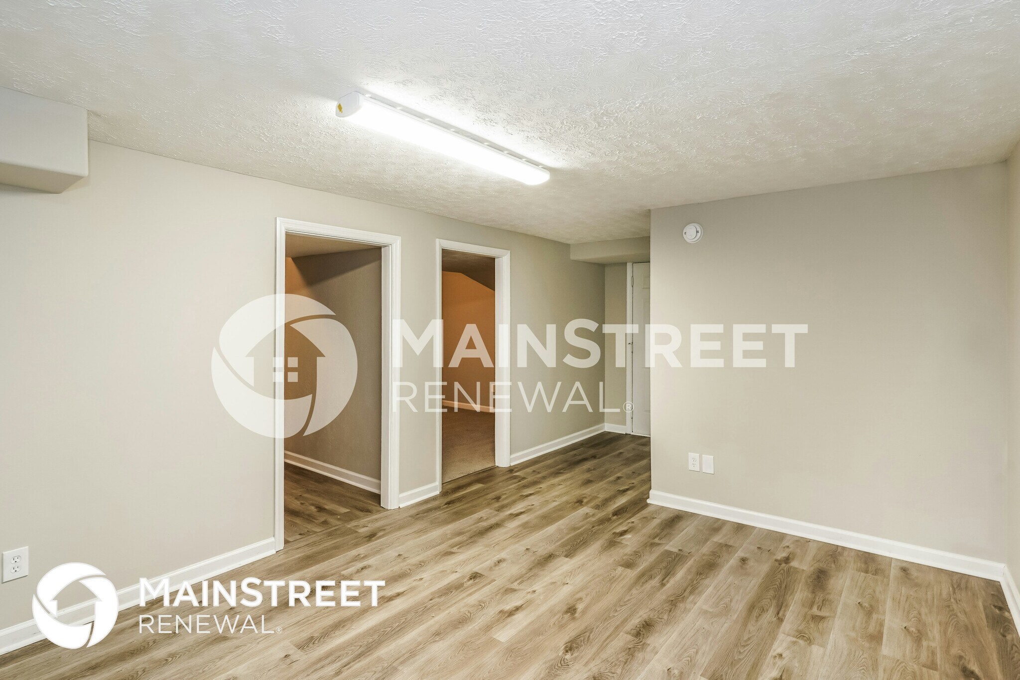 Building Photo - 233 Evergreen Cir