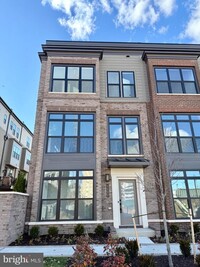 Building Photo - 5502 Topaz Ln