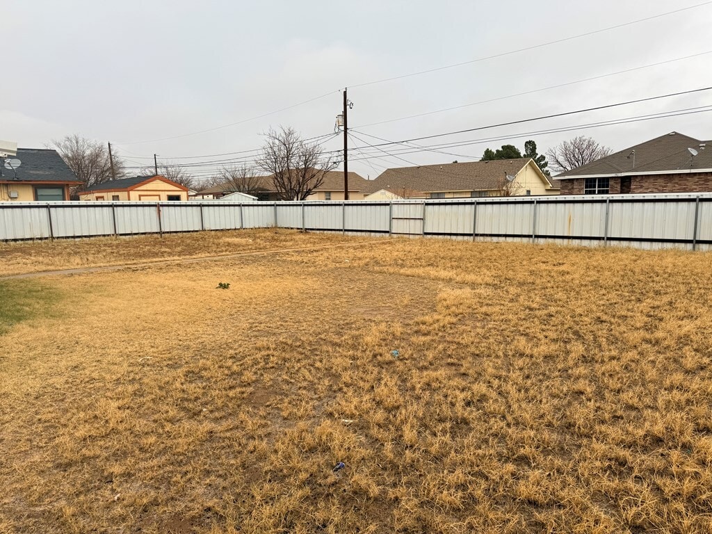 Building Photo - 2 Star Cir