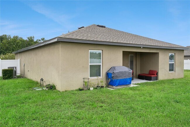 Building Photo - 12965 Del Lago Dr