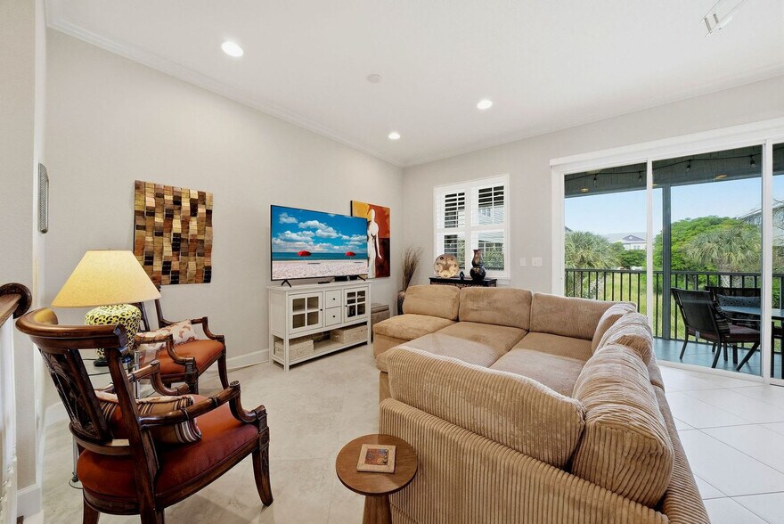 Building Photo - 6133 Marina Cove Way S