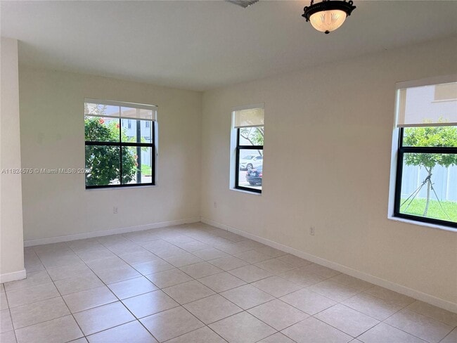 Building Photo - 10623 West 33rd Ct