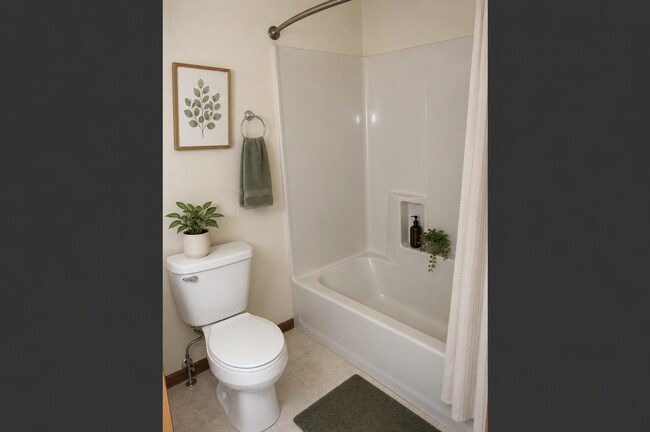 Building Photo - 3 Bedroom 2 Bathroom Single Family Home