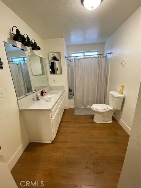 Building Photo - 7882 Lyons Ave