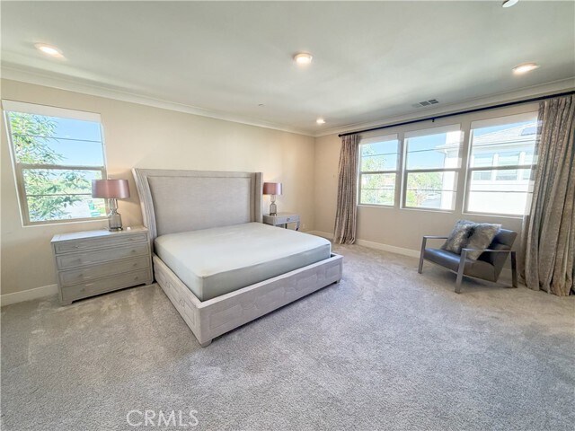 Building Photo - 64 Turnstone