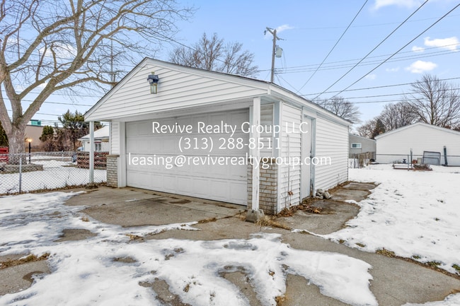 Building Photo - 7515 Trafalgar St