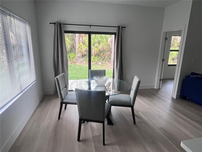 Building Photo - 2816 Silas Ave